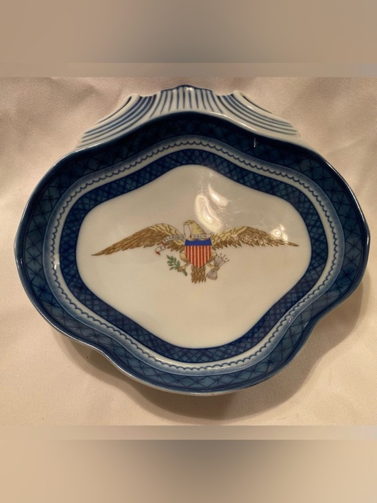 Mottahedeh Other - Mottahedeh E Pluribus Unum Diplomatic Eagle Scalloped Dish